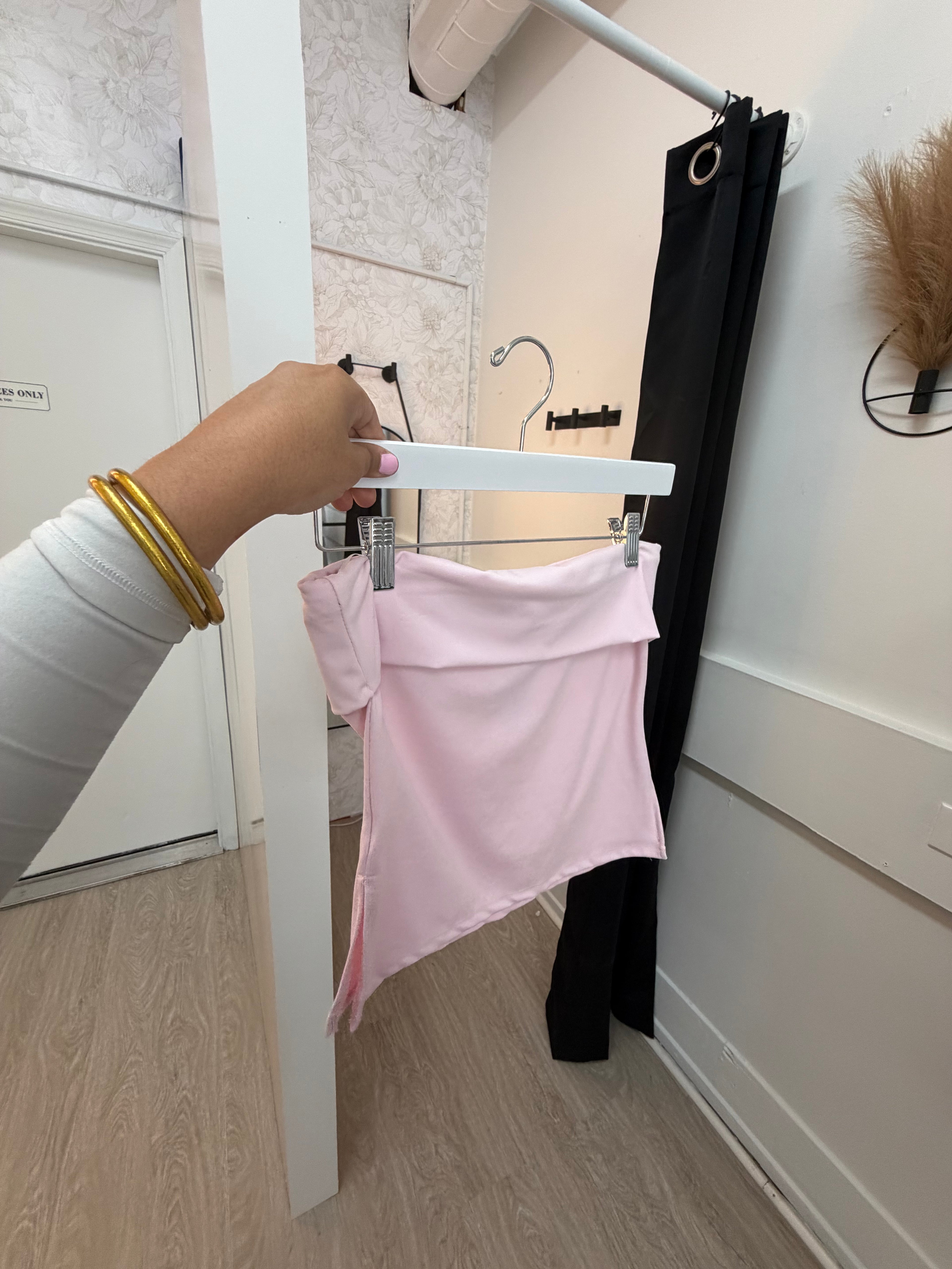 Sleeveless Side Cut Top
