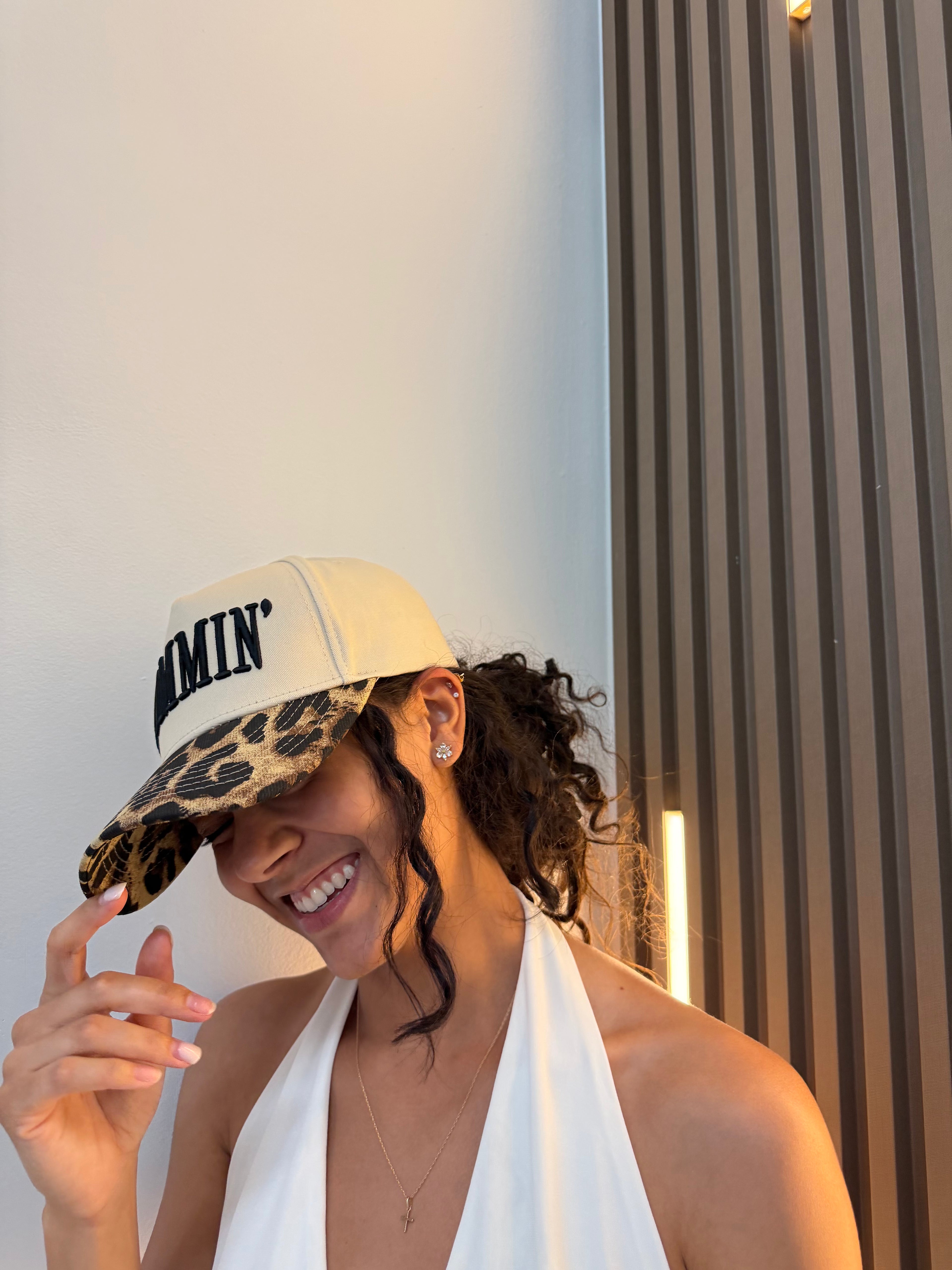 MOMMIN Cheetah Print Snapback Hat